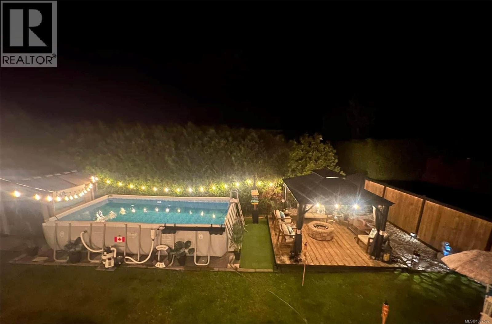 1866 Hawk Dr, Courtenay