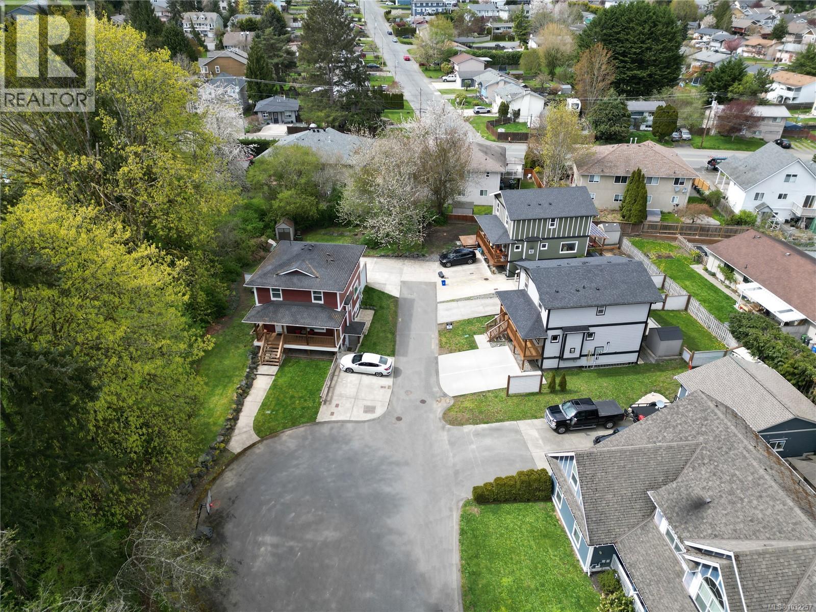 #4 6146 Ryall Rd - 26