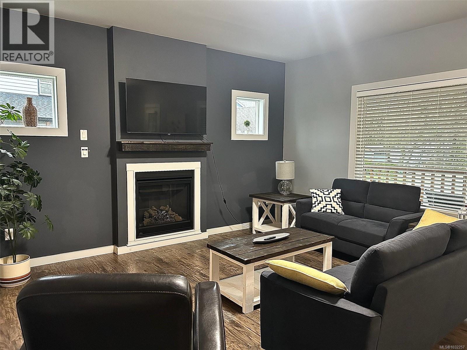 #4 6146 Ryall Rd - 5