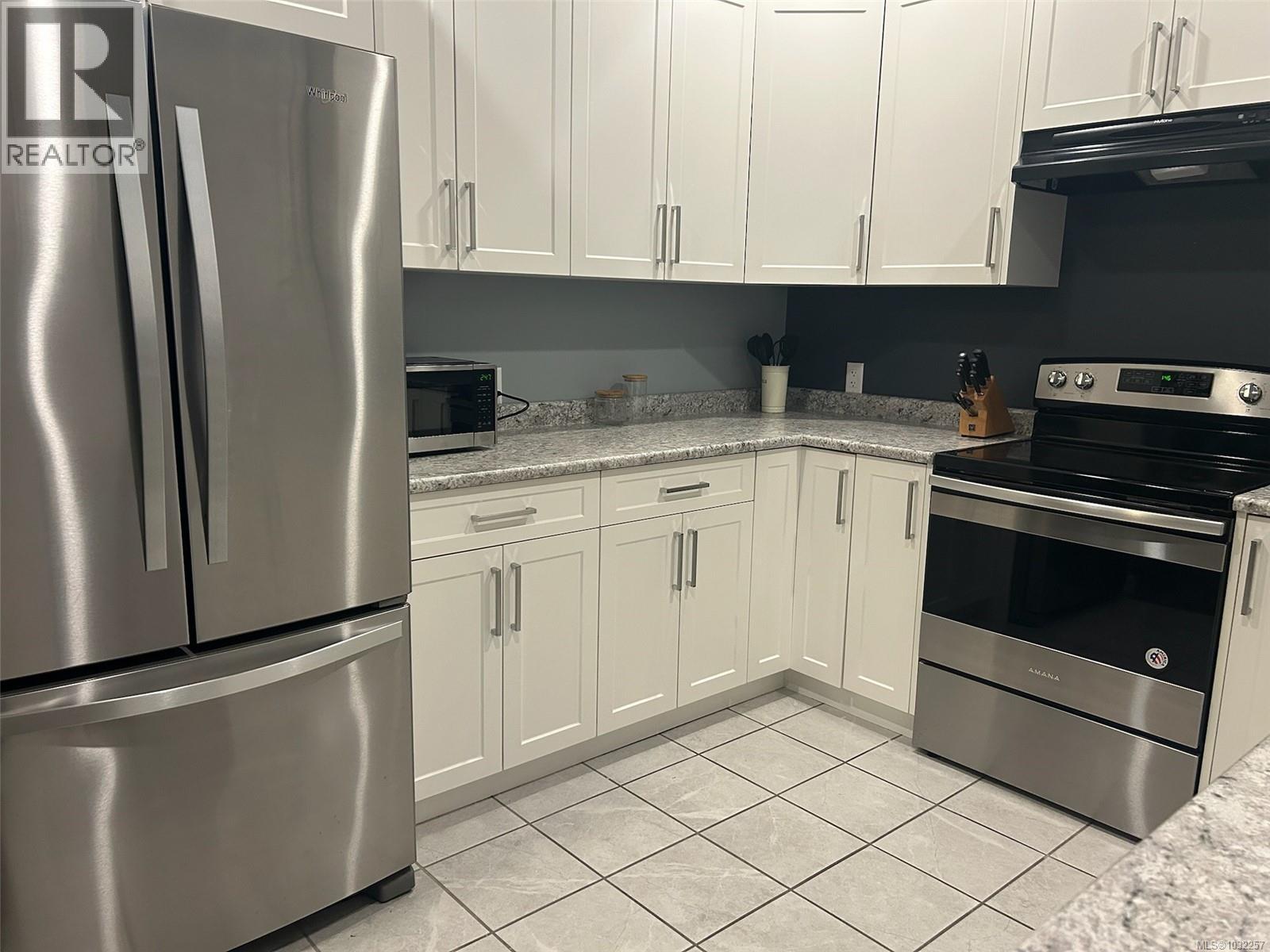 #4 6146 Ryall Rd - 8