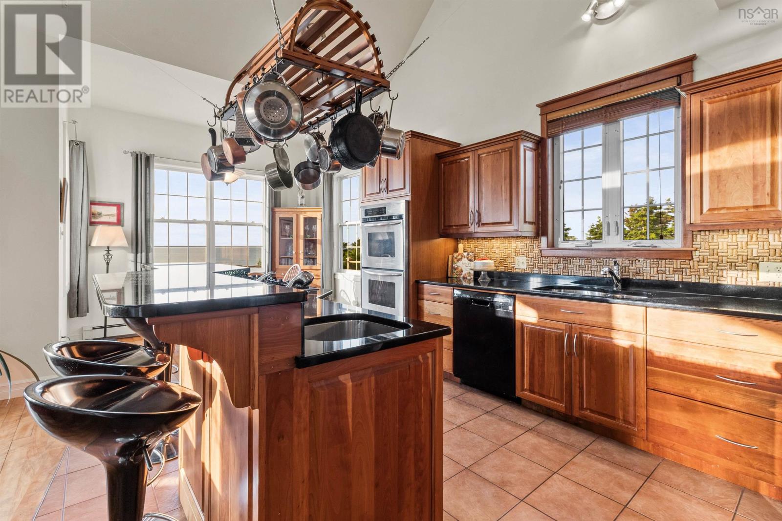 Property 8 of 44 of 4516 Highway 245