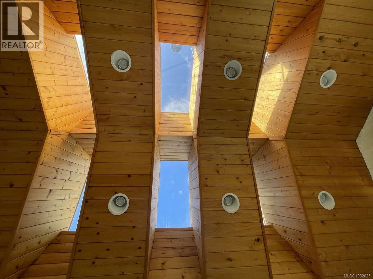  485 Head Street, Esquimalt