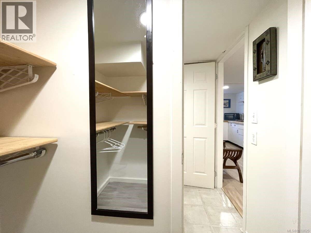  485 Head Street, Esquimalt