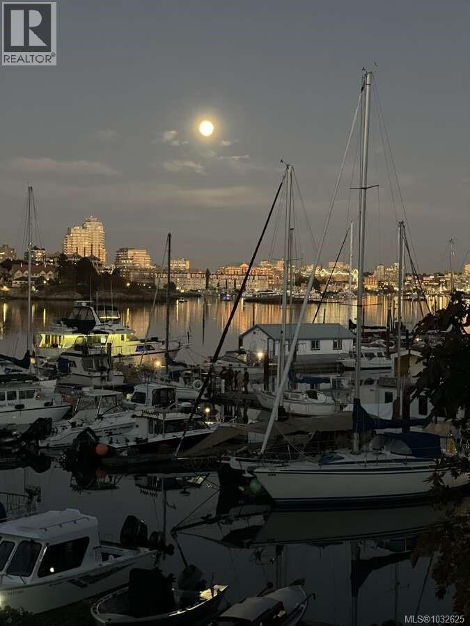  485 Head Street, Esquimalt