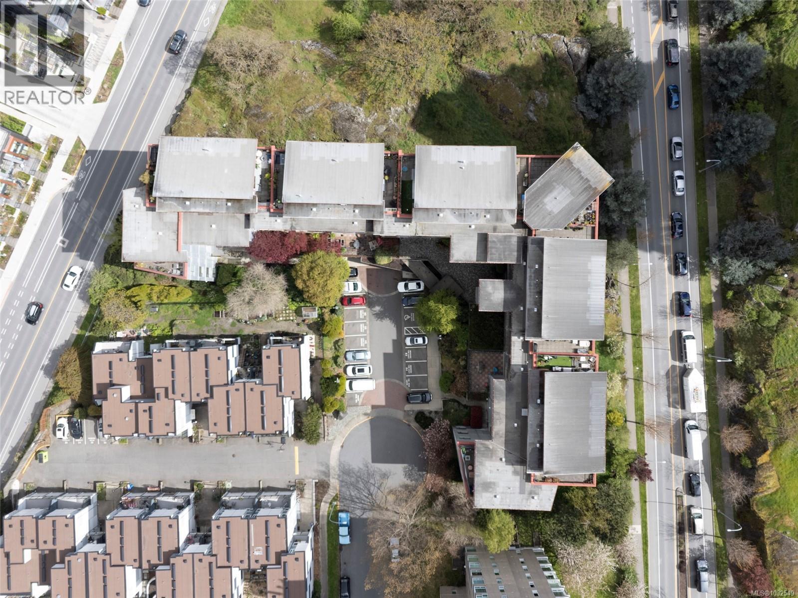 210 455 Sitkum Road, Victoria