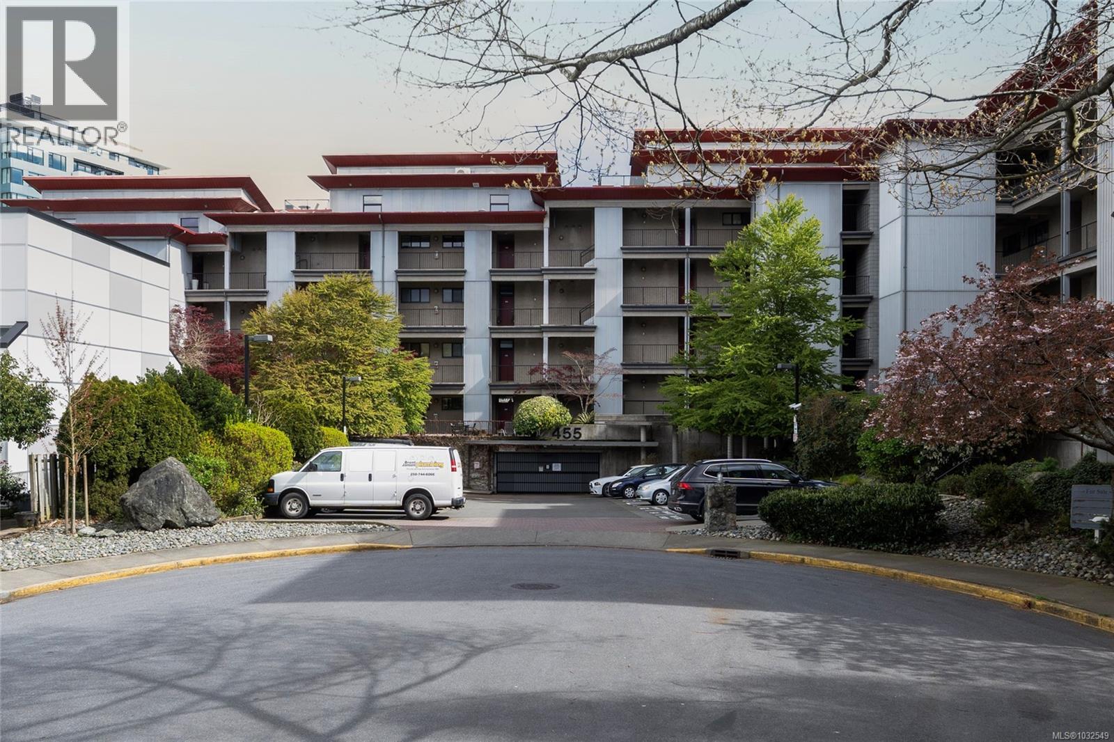 210 455 Sitkum Road, Victoria