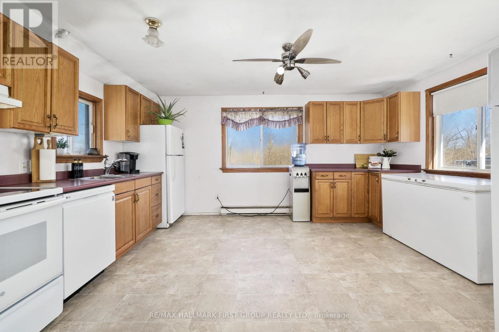 19 HALSTEAD ROAD - 10