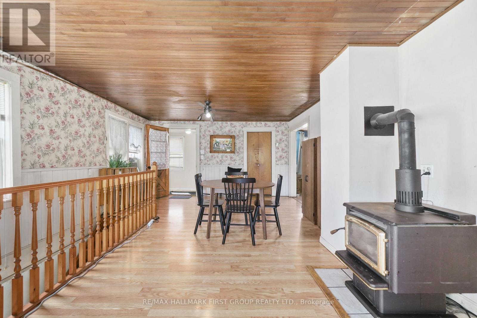 19 HALSTEAD ROAD - 6