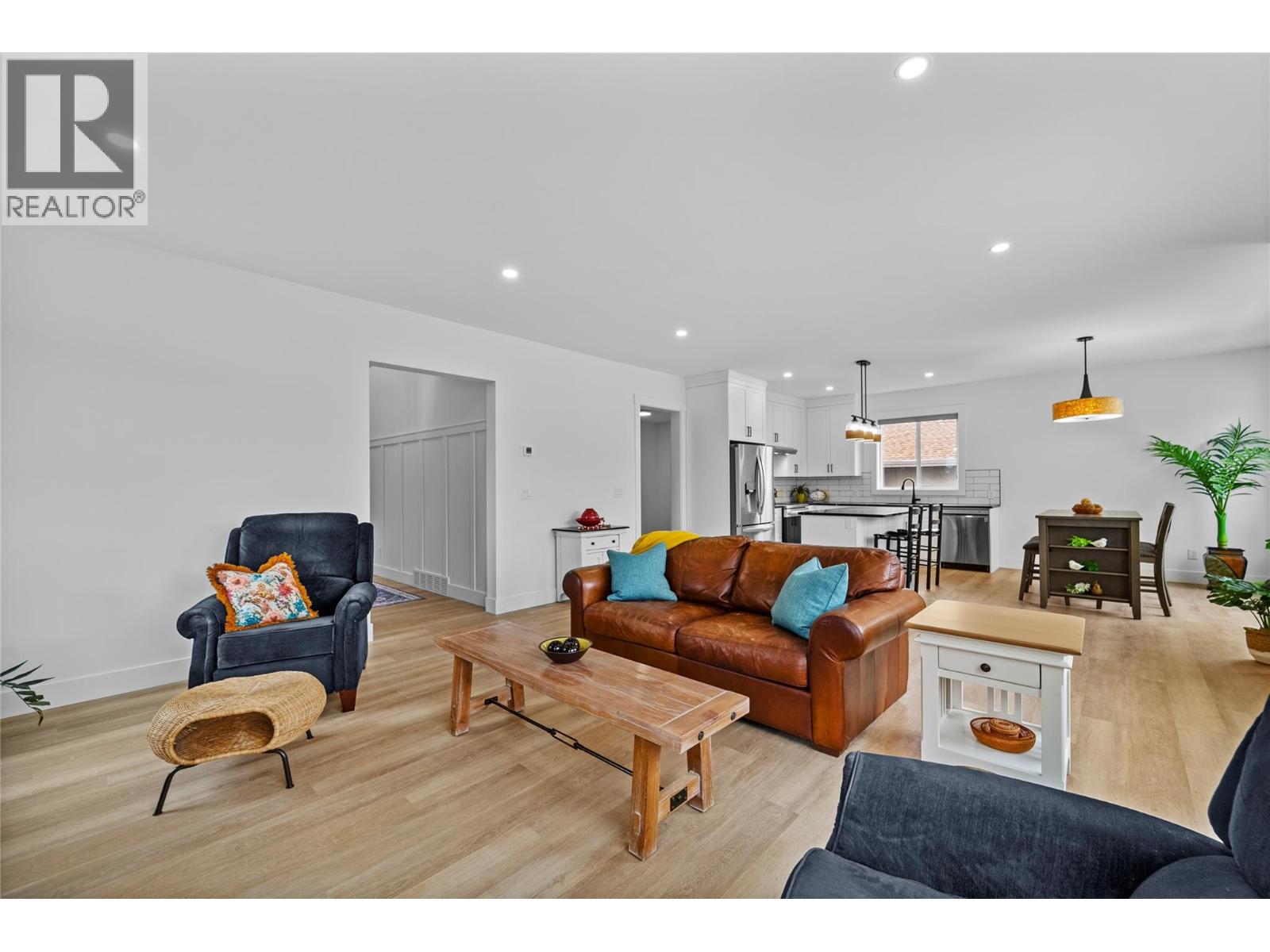 1788 Nicola Avenue - 10