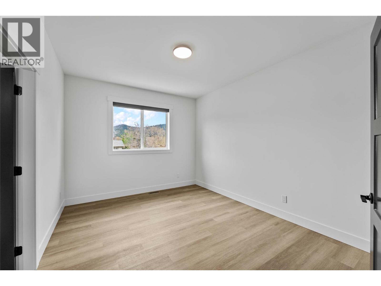 1788 Nicola Avenue - 29