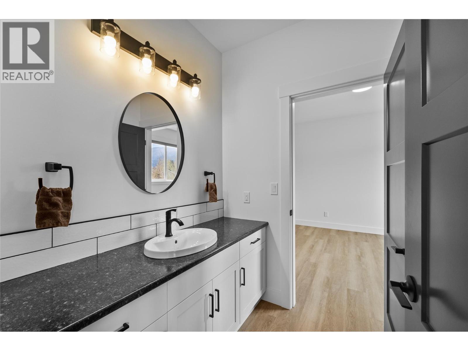 1788 Nicola Avenue - 30
