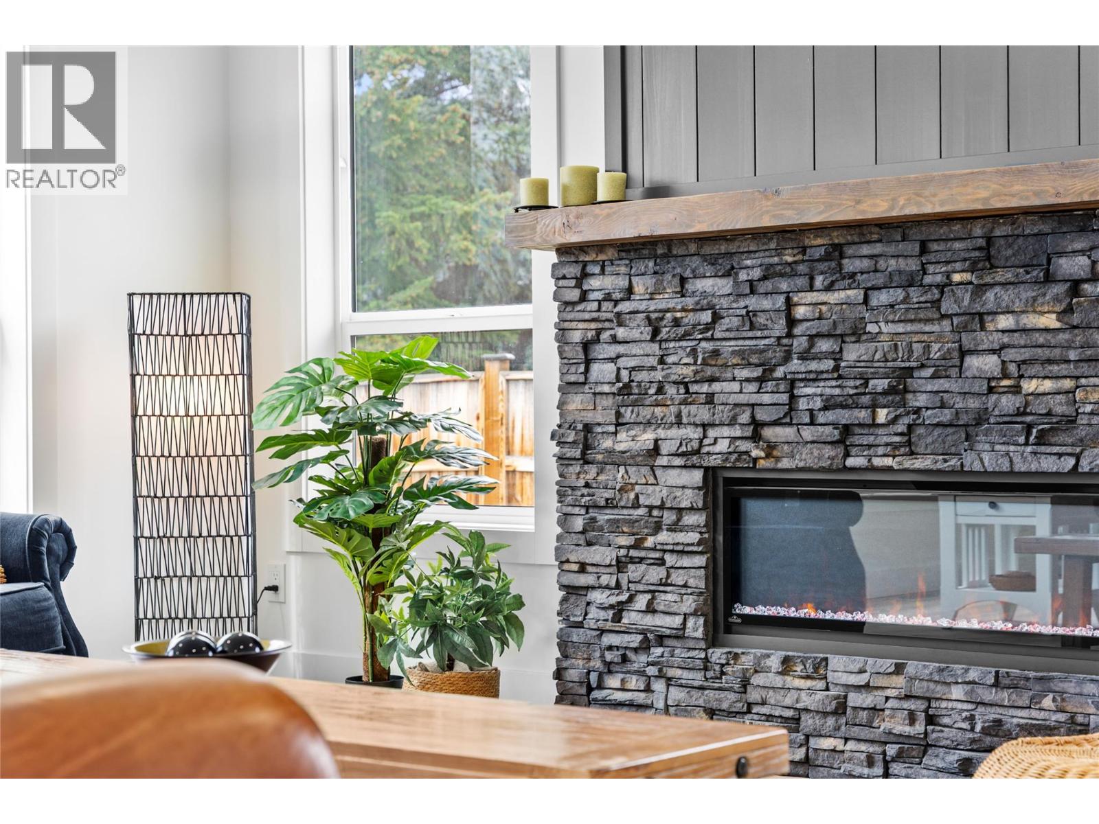 1788 Nicola Avenue - 9