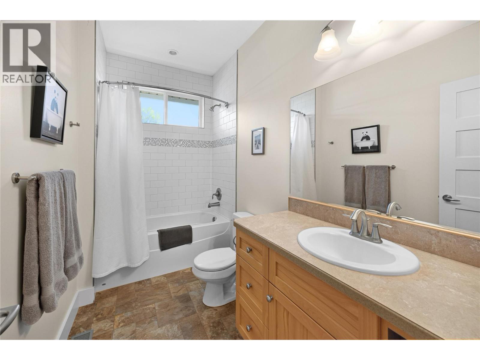 4633 Peach Crescent, Okanagan Falls