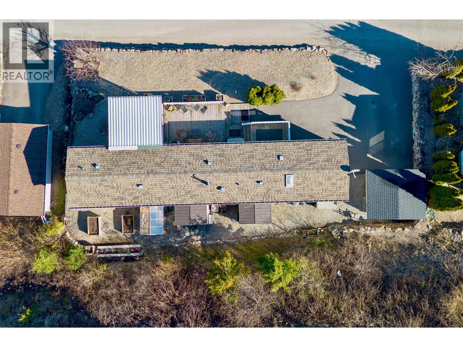 #18 1510 TRANS CANADA HIGHWAY - 4