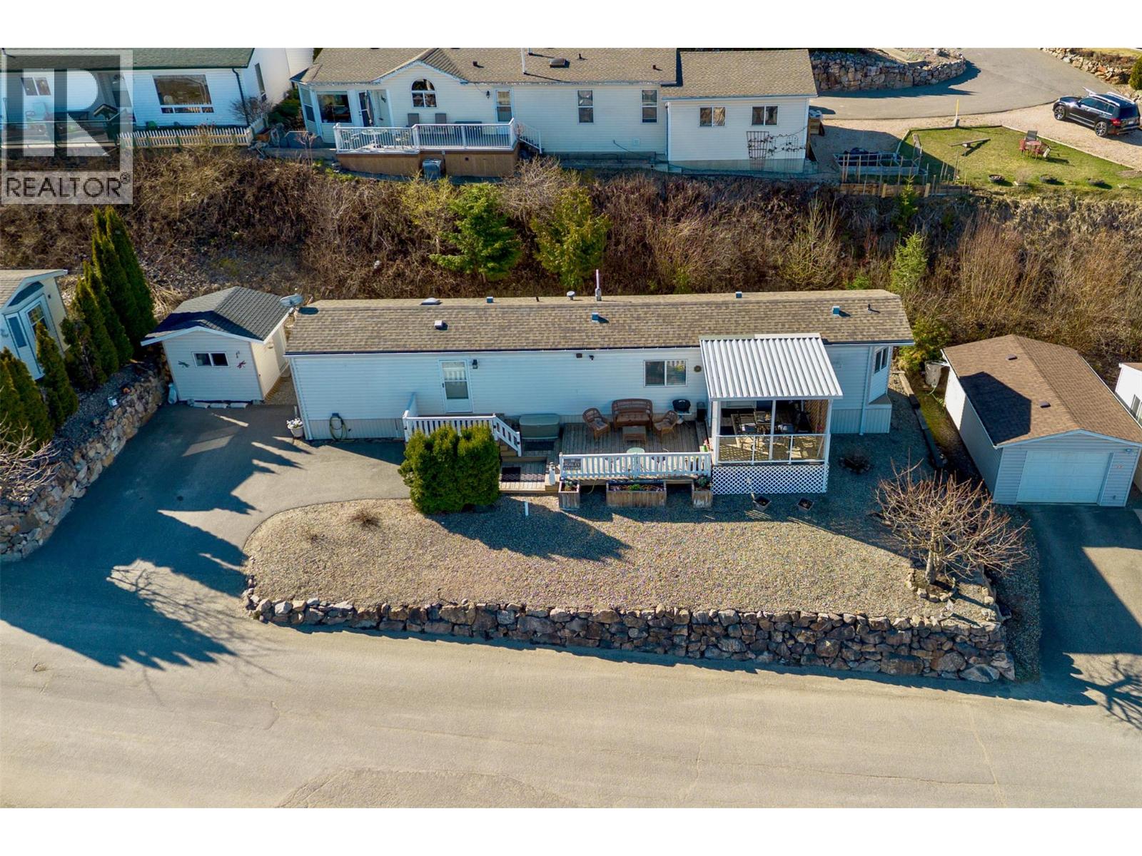 #18 1510 TRANS CANADA HIGHWAY - 48