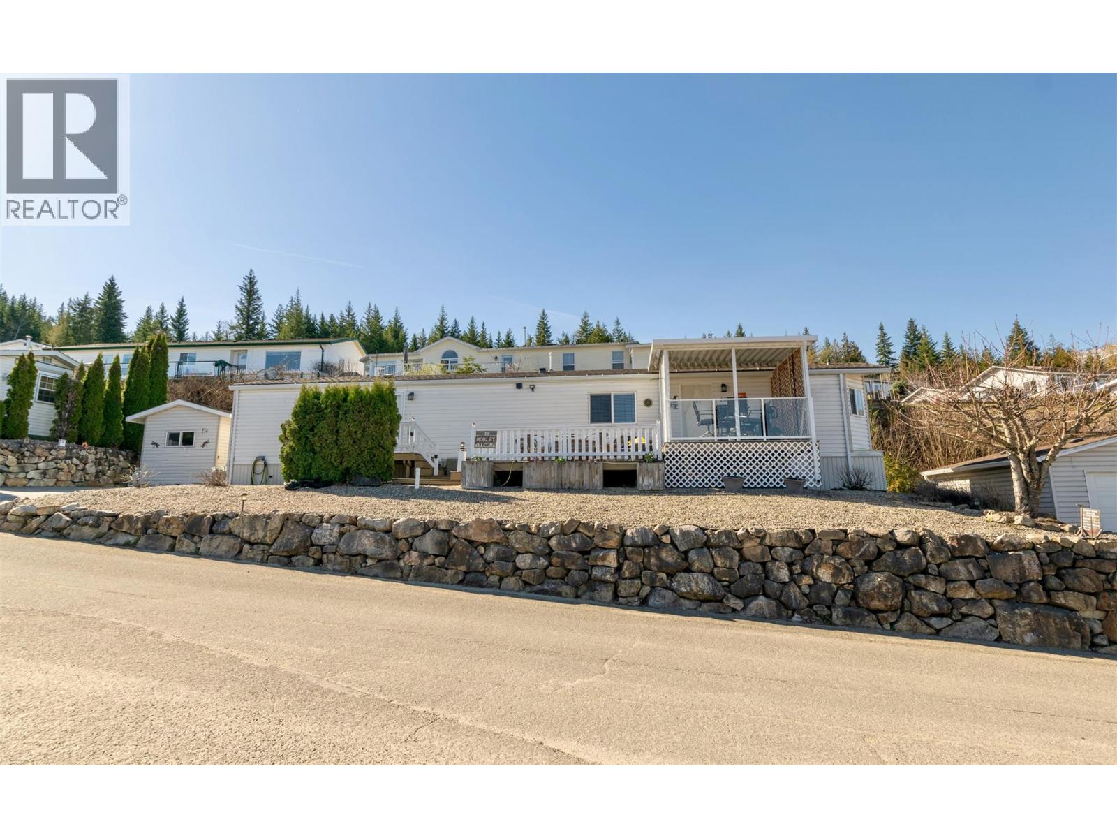 #18 1510 TRANS CANADA HIGHWAY - 51