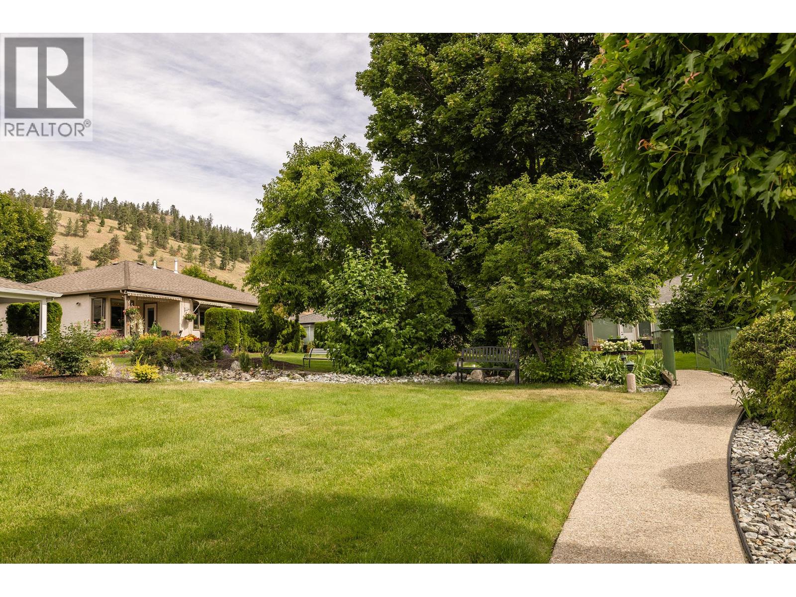 615 GLENMEADOWS Road Unit# 29, Kelowna