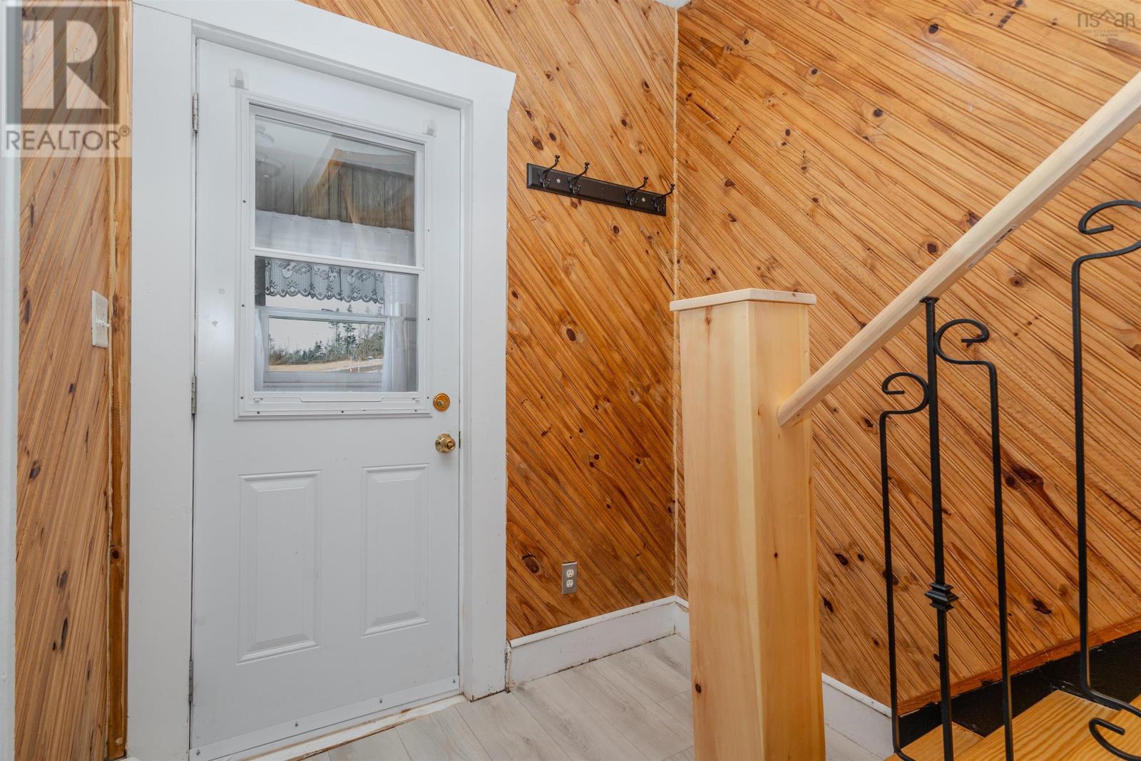 Property 25 of 36 of 52 Pepperell Street