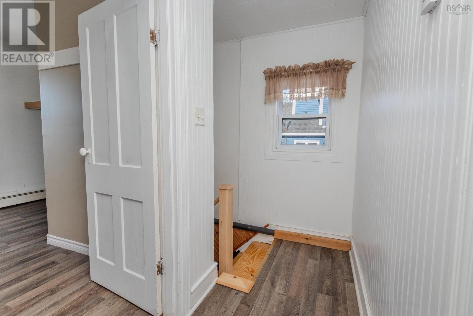 Property 27 of 36 of 52 Pepperell Street