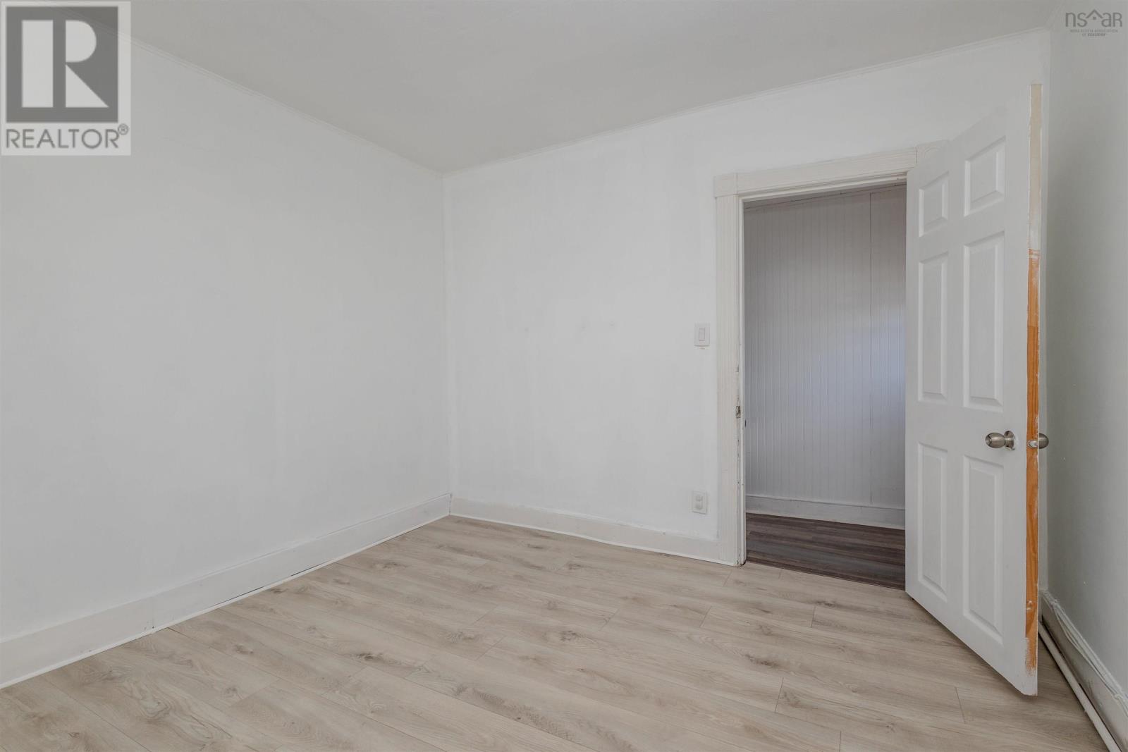 Property 33 of 36 of 52 Pepperell Street