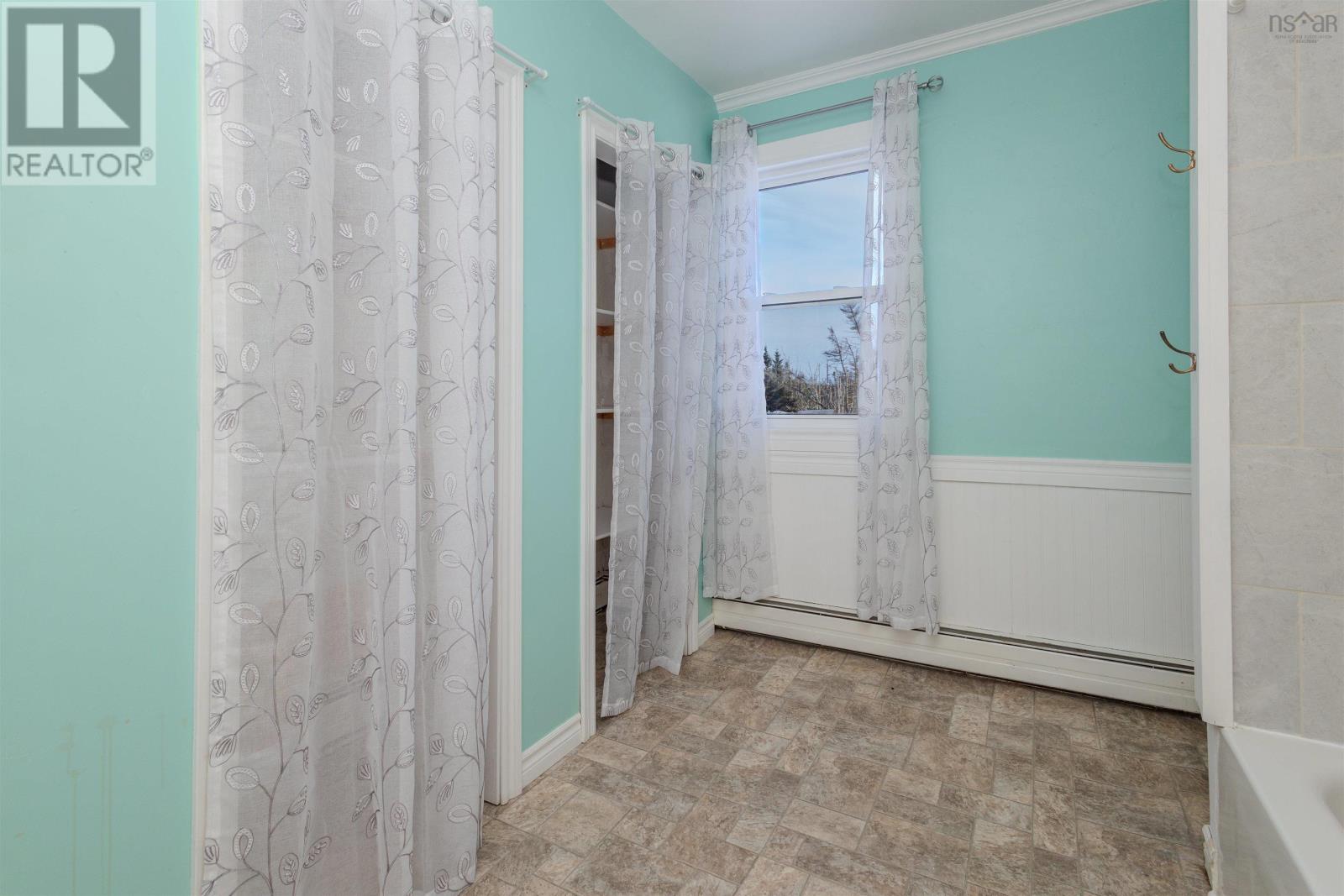 Property 36 of 36 of 52 Pepperell Street