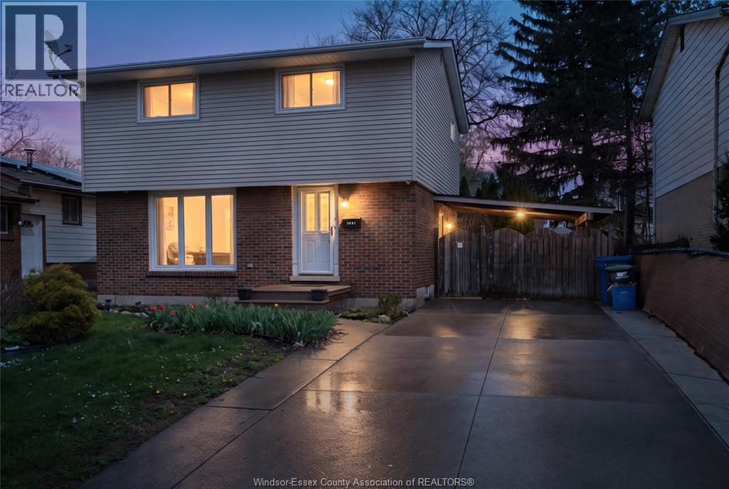 3581 WOLFE COURT, Windsor, Ontario, N9C1X2 — Photo 2