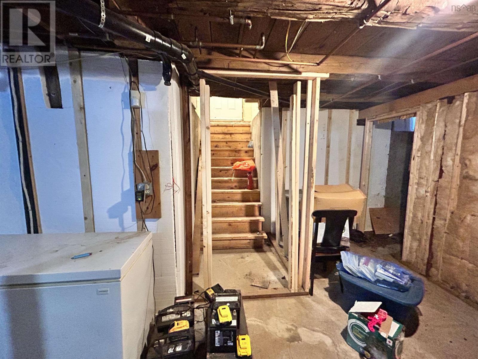 Property 18 of 23 of 2041 Strathlorne-Scotsville Road