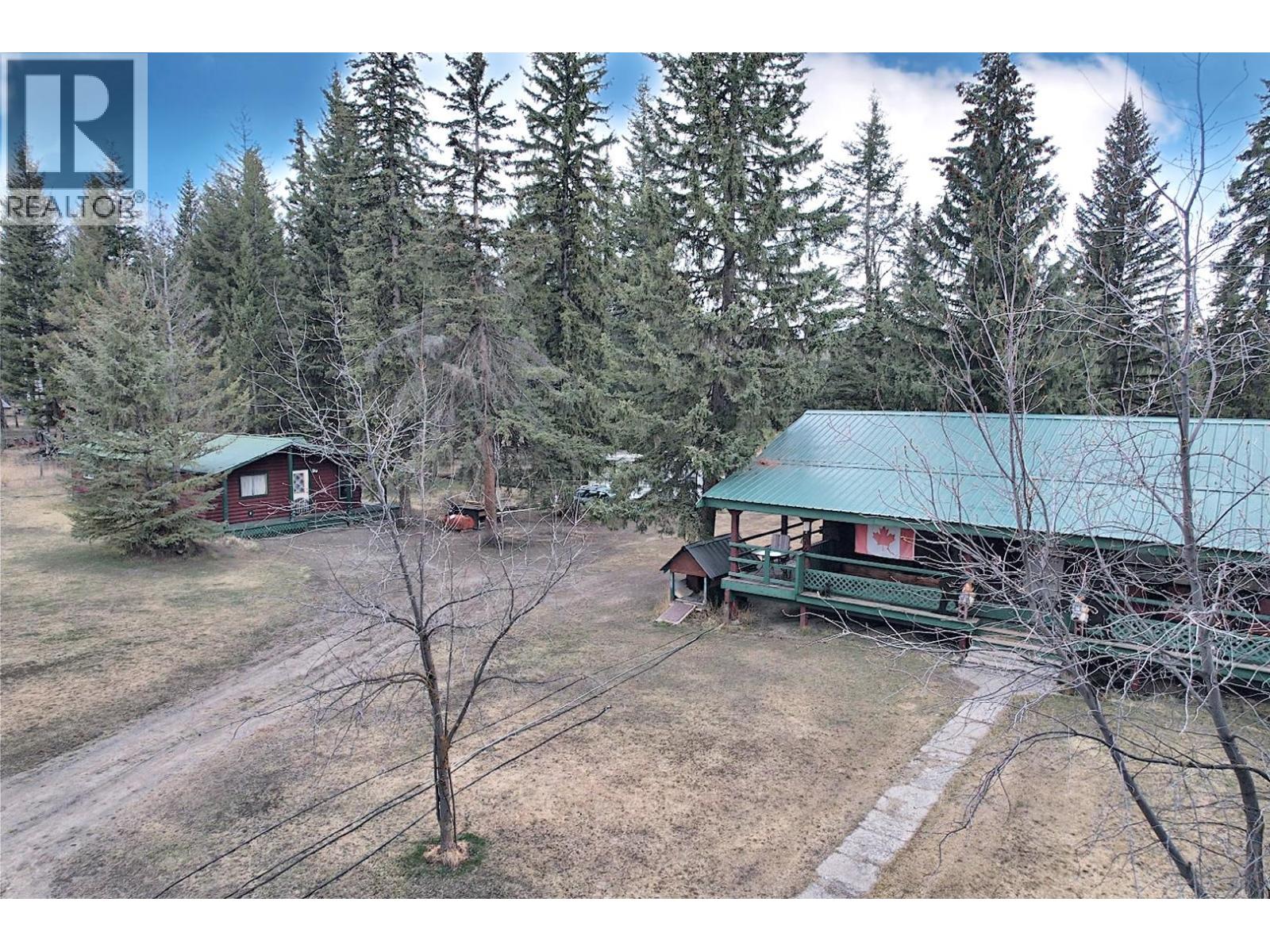 6265 HORSE LAKE ROAD — photo 29