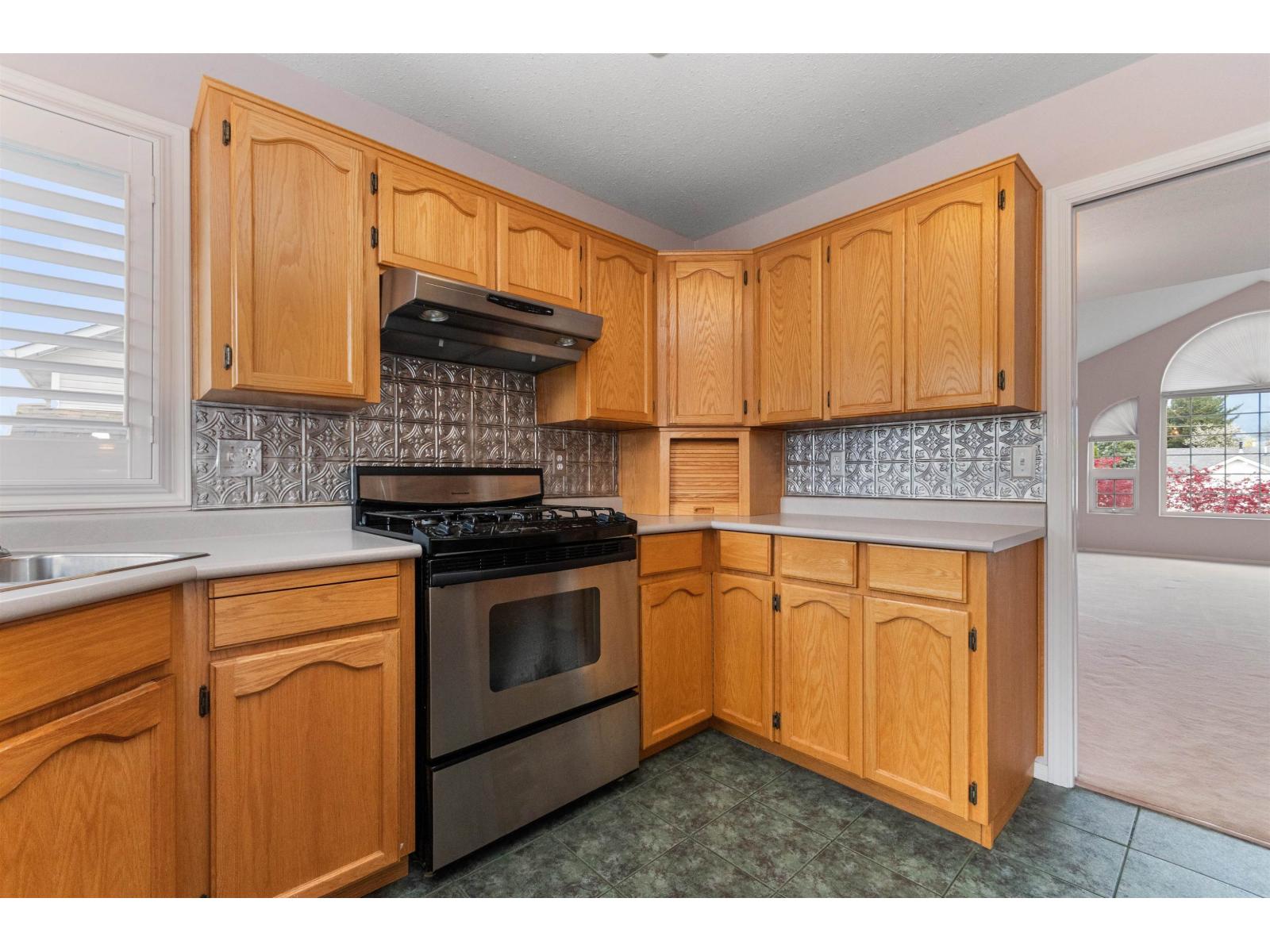 1586 SHEFFIELD DRIVE, Agassiz — photo 10