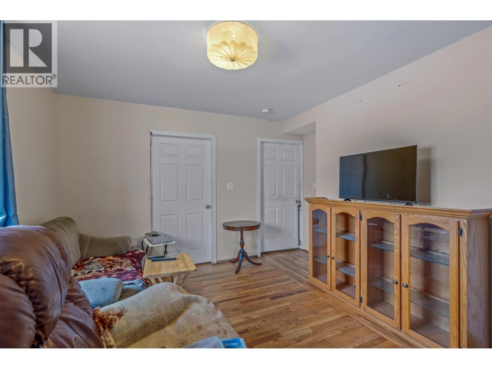 495 BURDEN STREET - 23