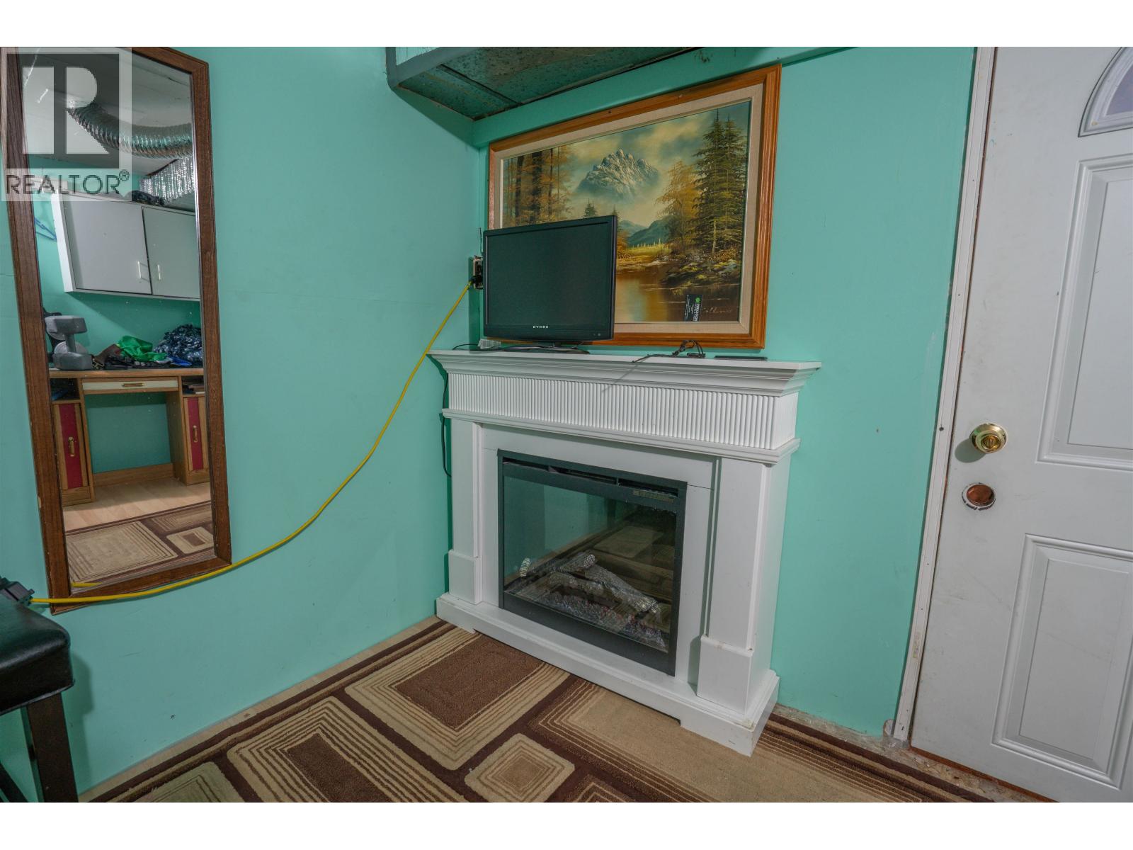 495 BURDEN STREET - 34