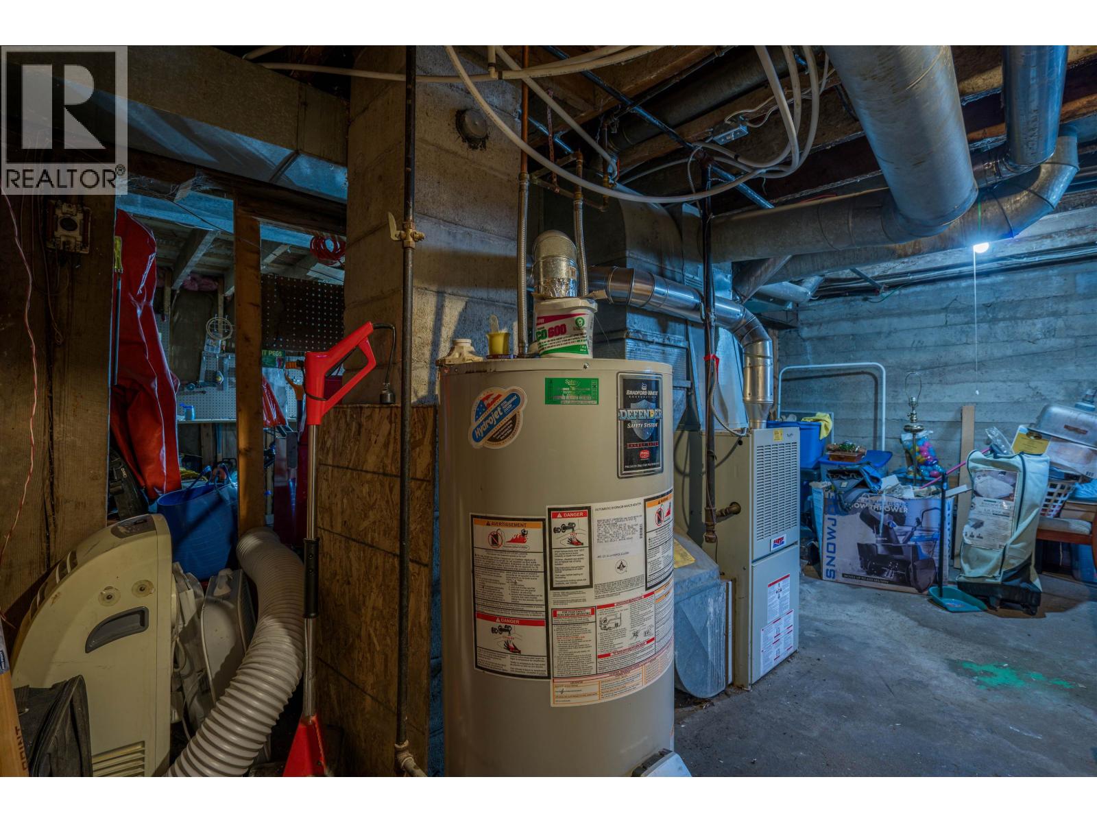 495 BURDEN STREET - 38