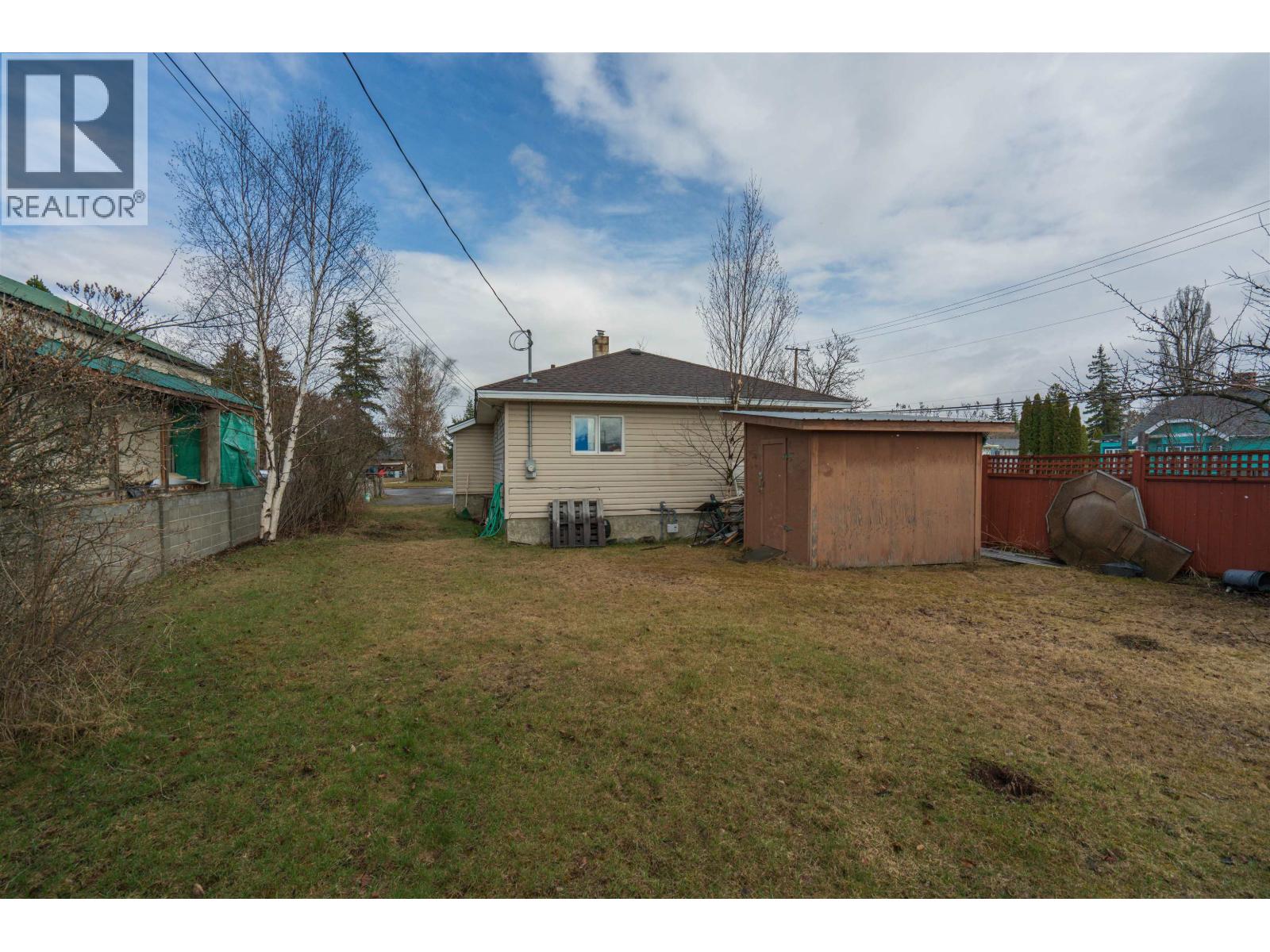 495 BURDEN STREET - 17