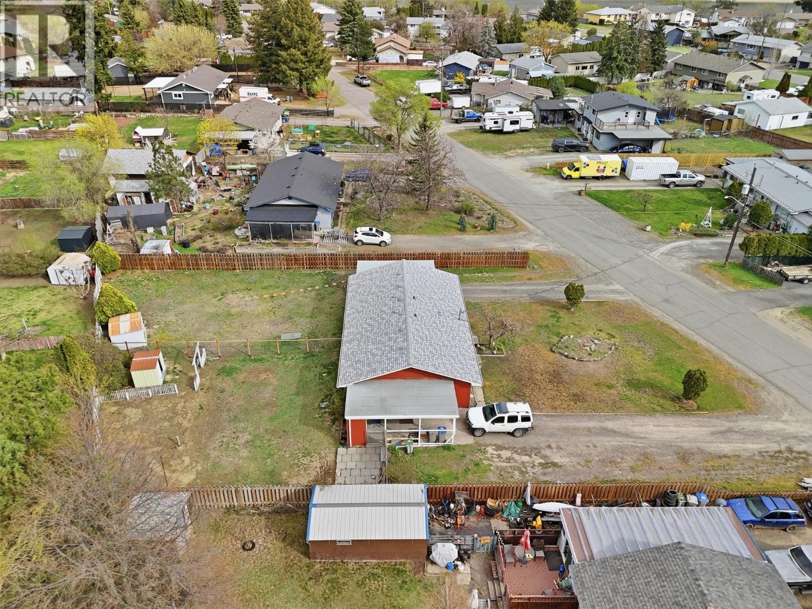 666/668 REEMON DRIVE - 29