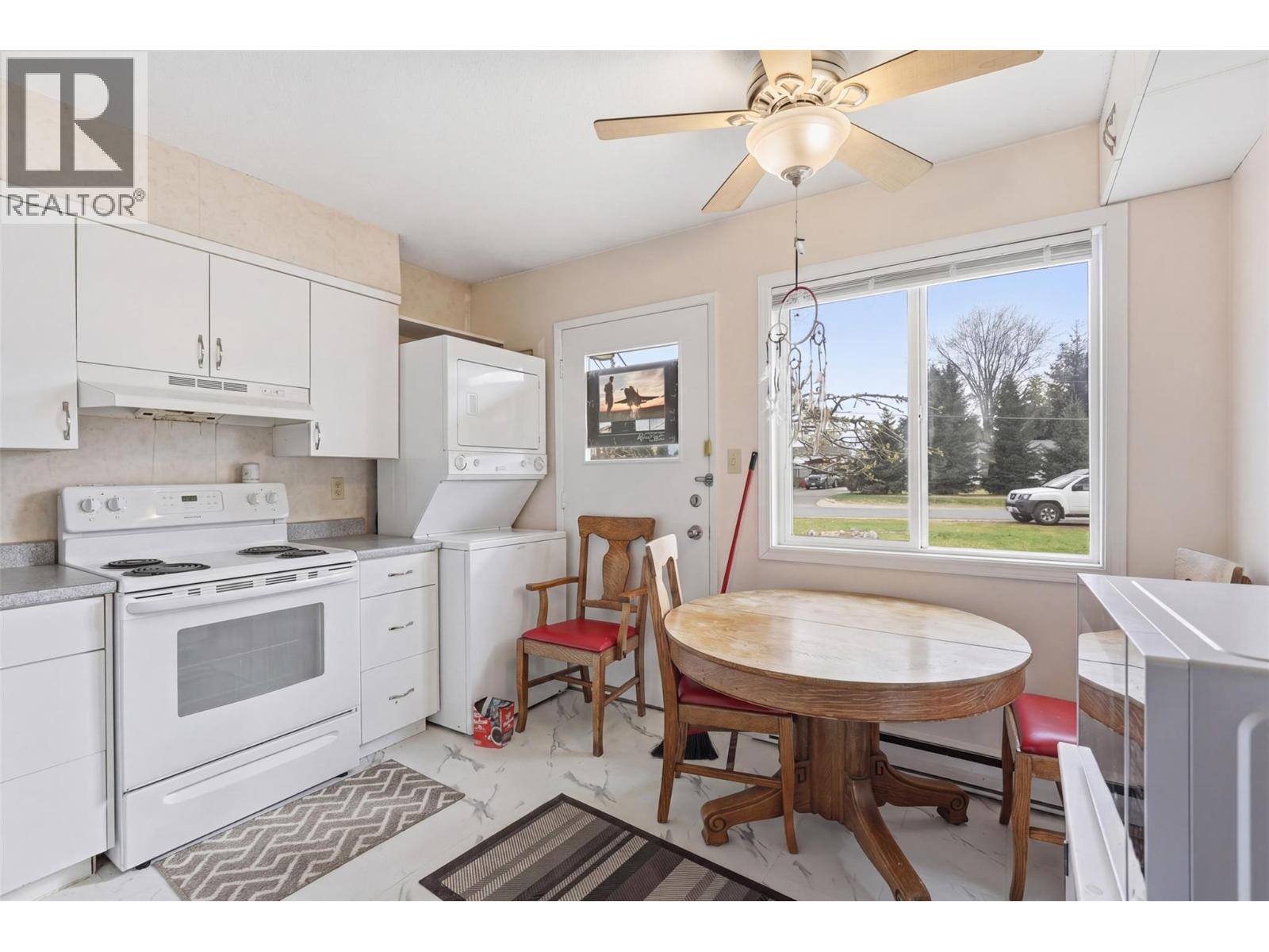 666/668 REEMON DRIVE - 16