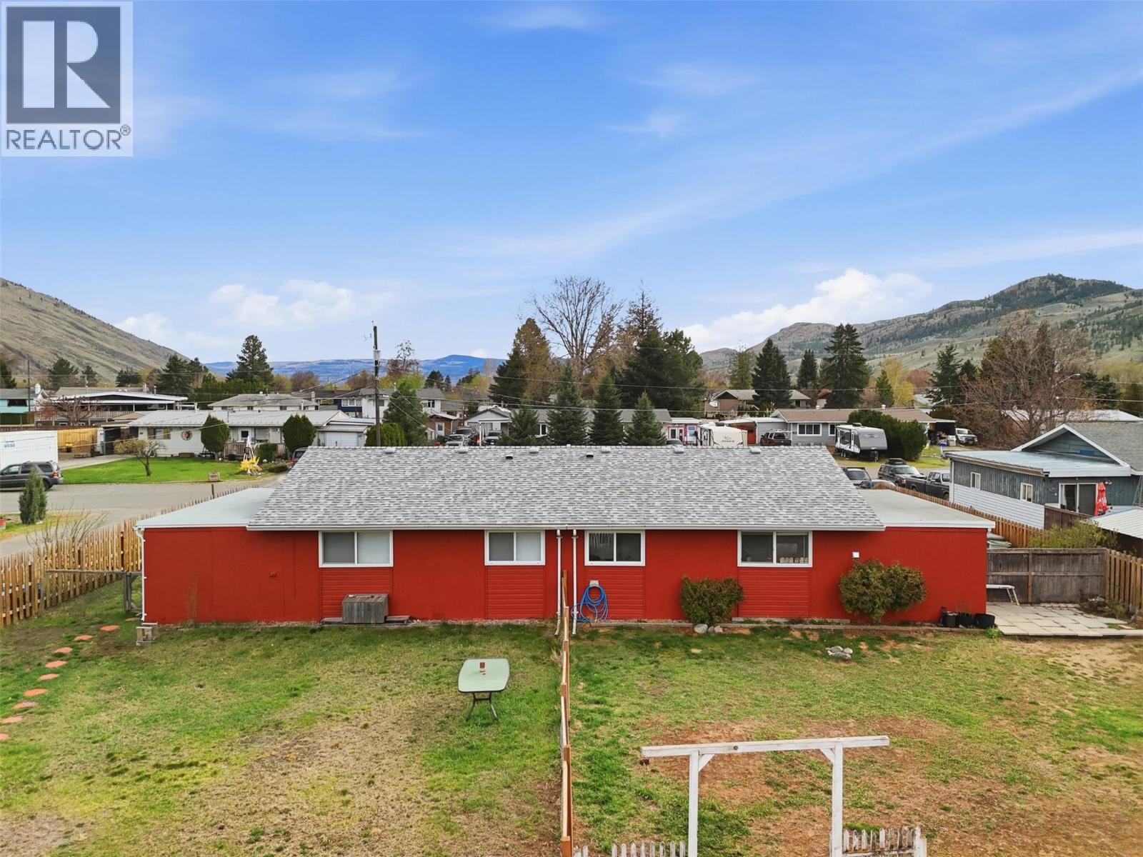 666/668 REEMON DRIVE - 30