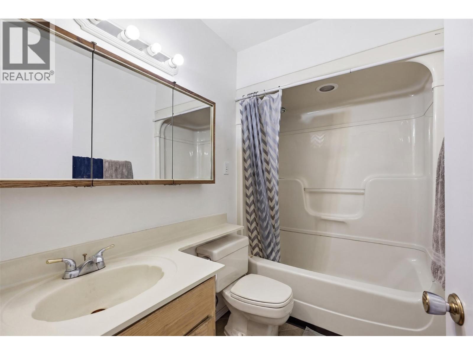 666/668 REEMON DRIVE - 9