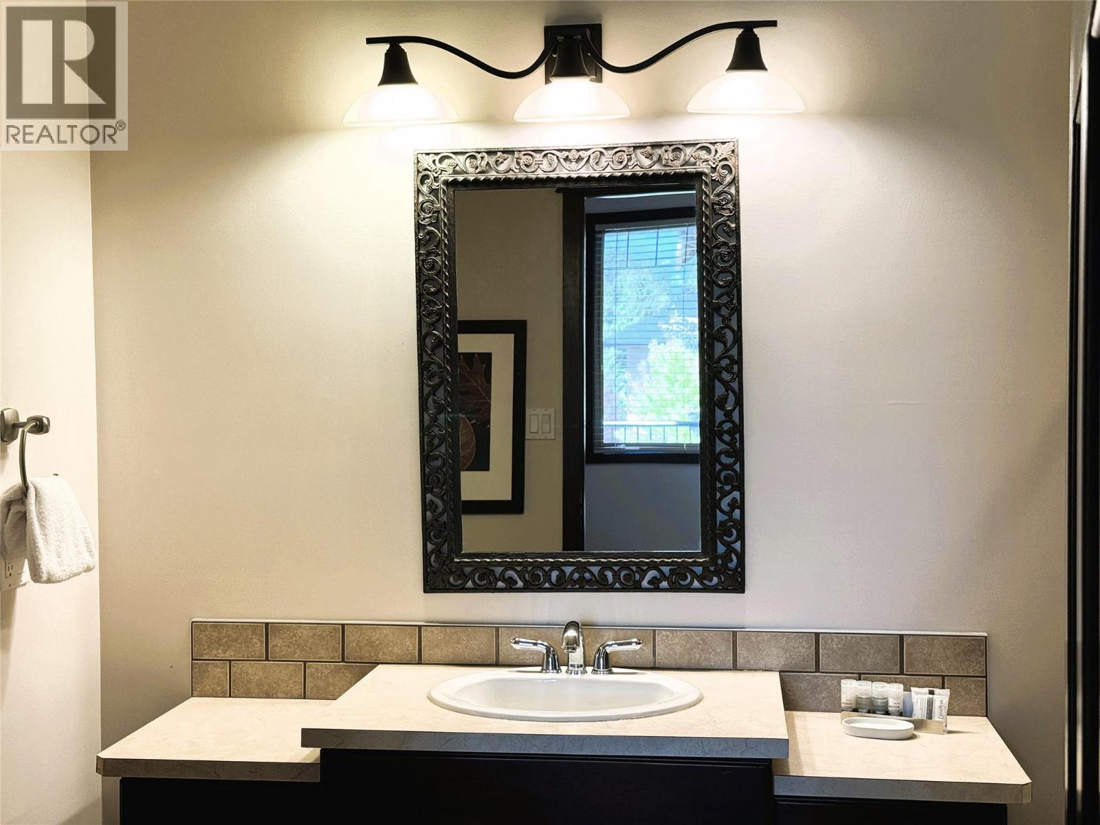 #533B 500 BIGHORN BOULEVARD - 26