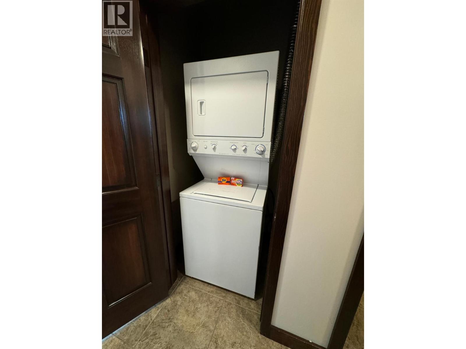 #533B 500 BIGHORN Boulevard - 29