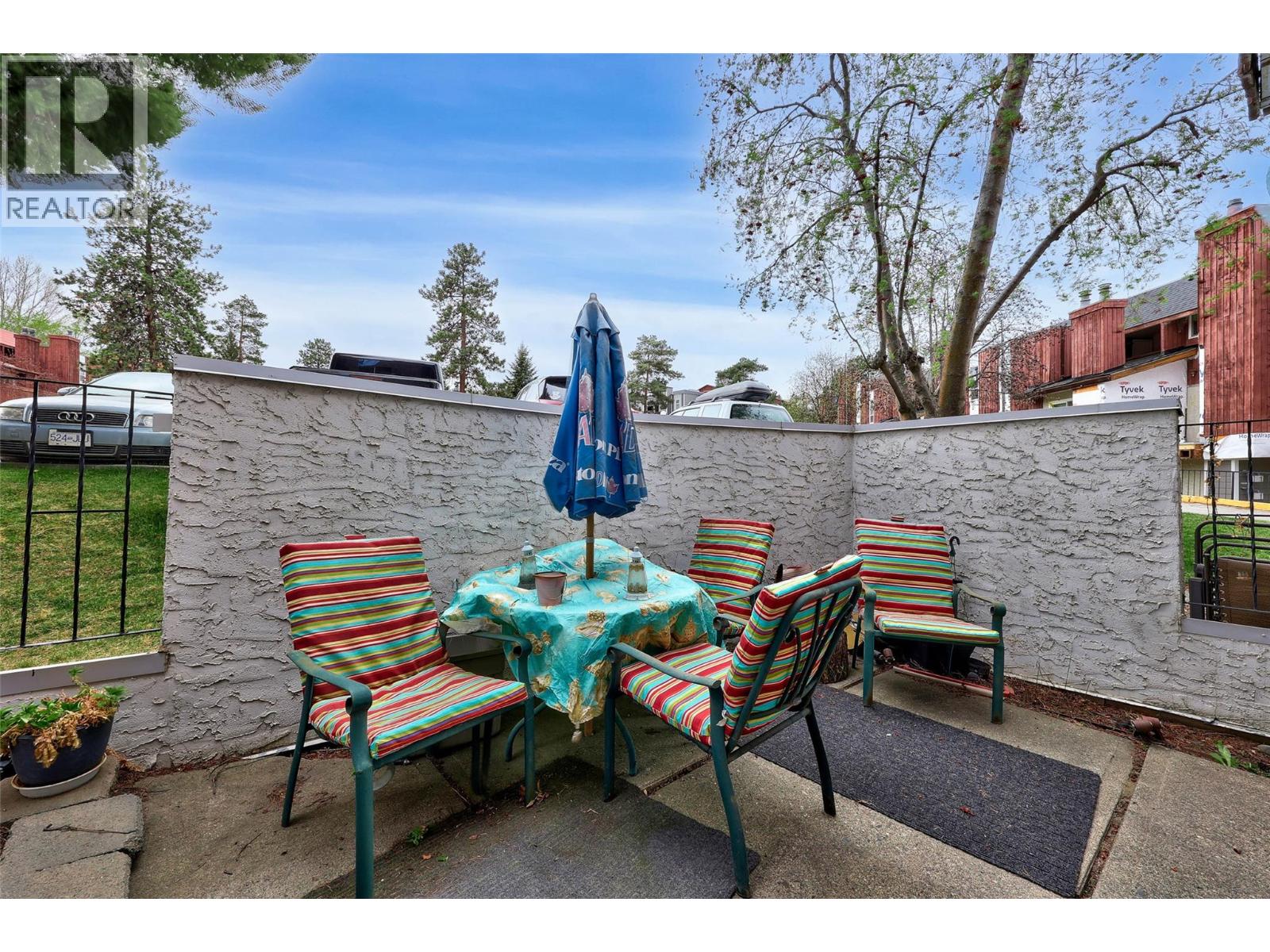 #37 1435 SUMMIT DRIVE - 11