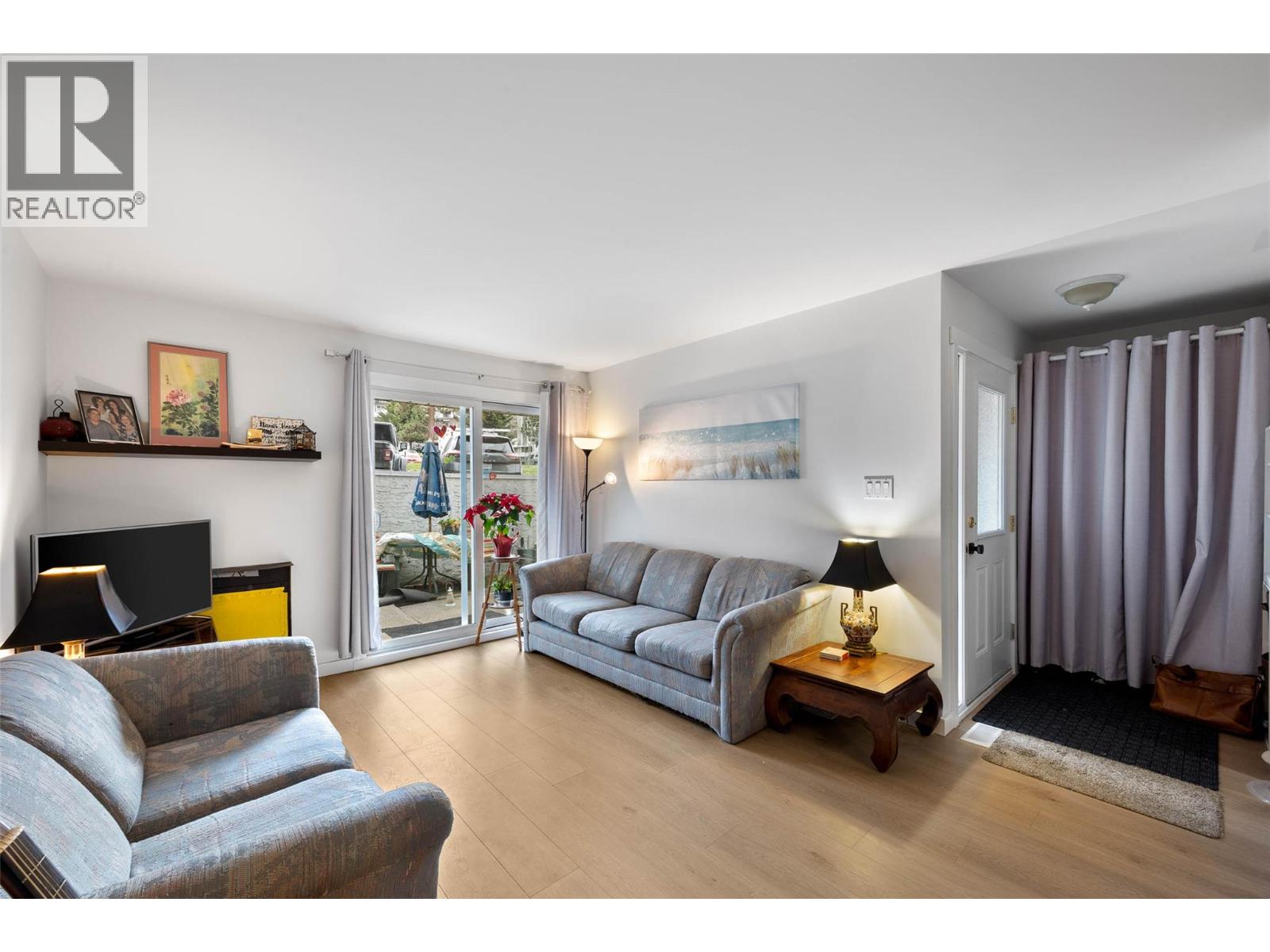 #37 1435 SUMMIT DRIVE - 7