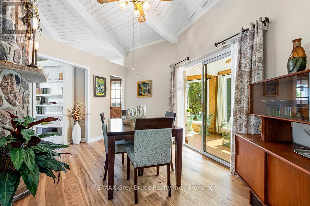 15 ISTHMUS BAY ROAD - 12