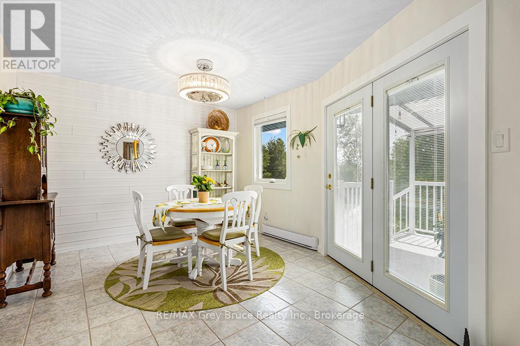 15 ISTHMUS BAY ROAD - 21