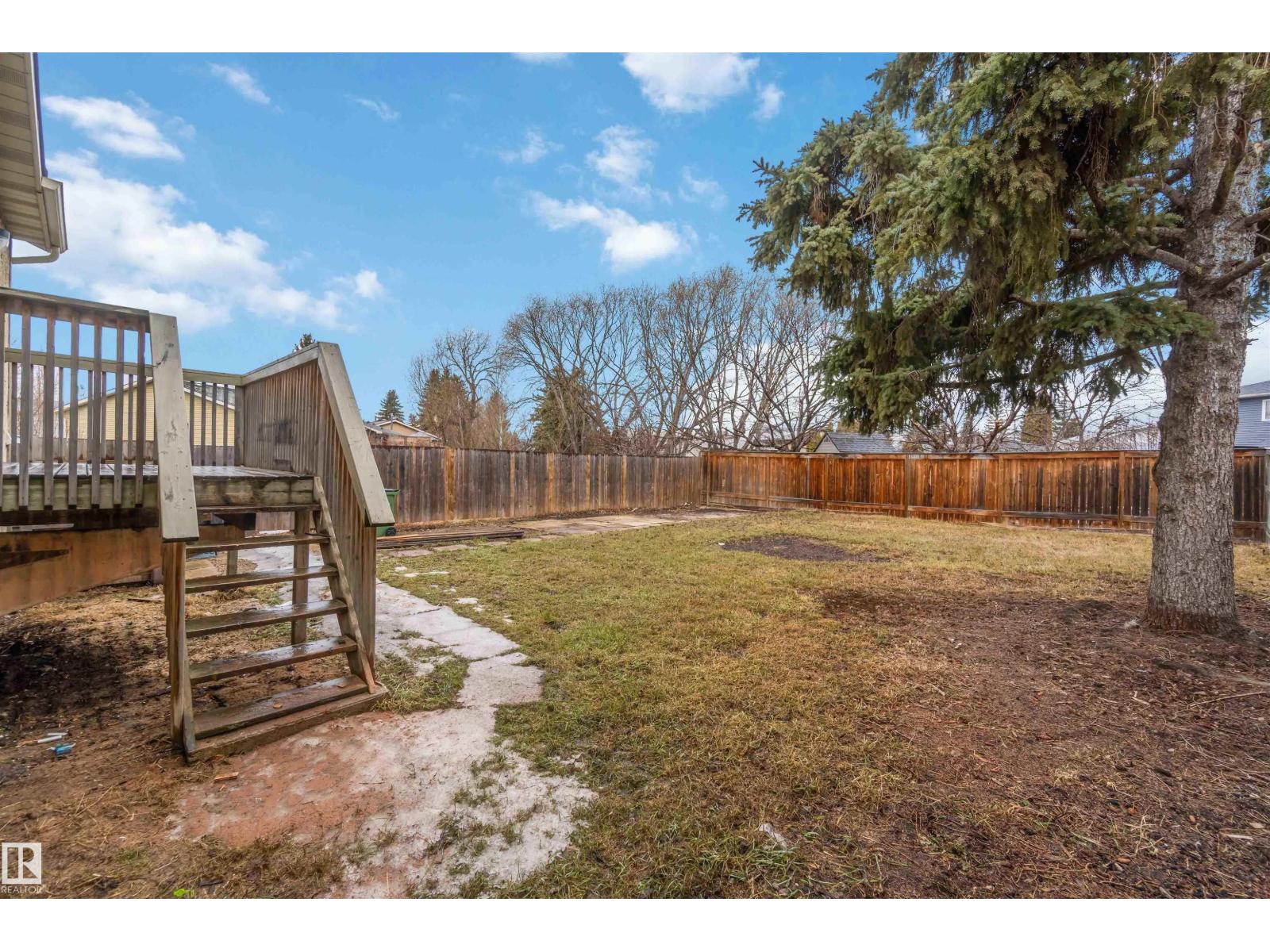 4636 37A AV NW - 53