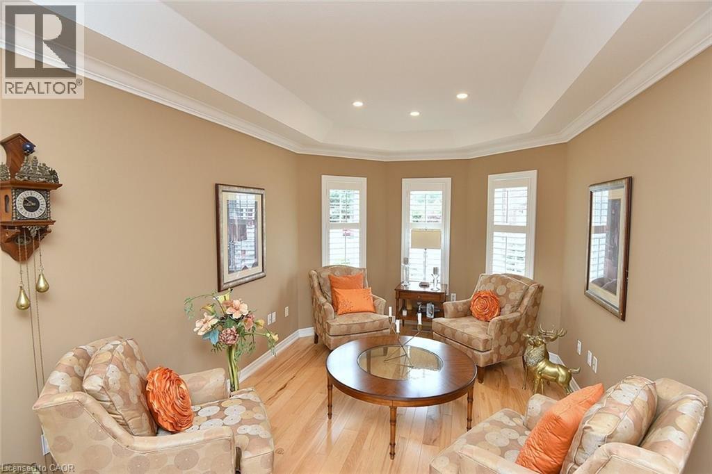 97 SUNVALE Place Unit# 5, Stoney Creek, Ontario, L8E4Z7 — Photo 3