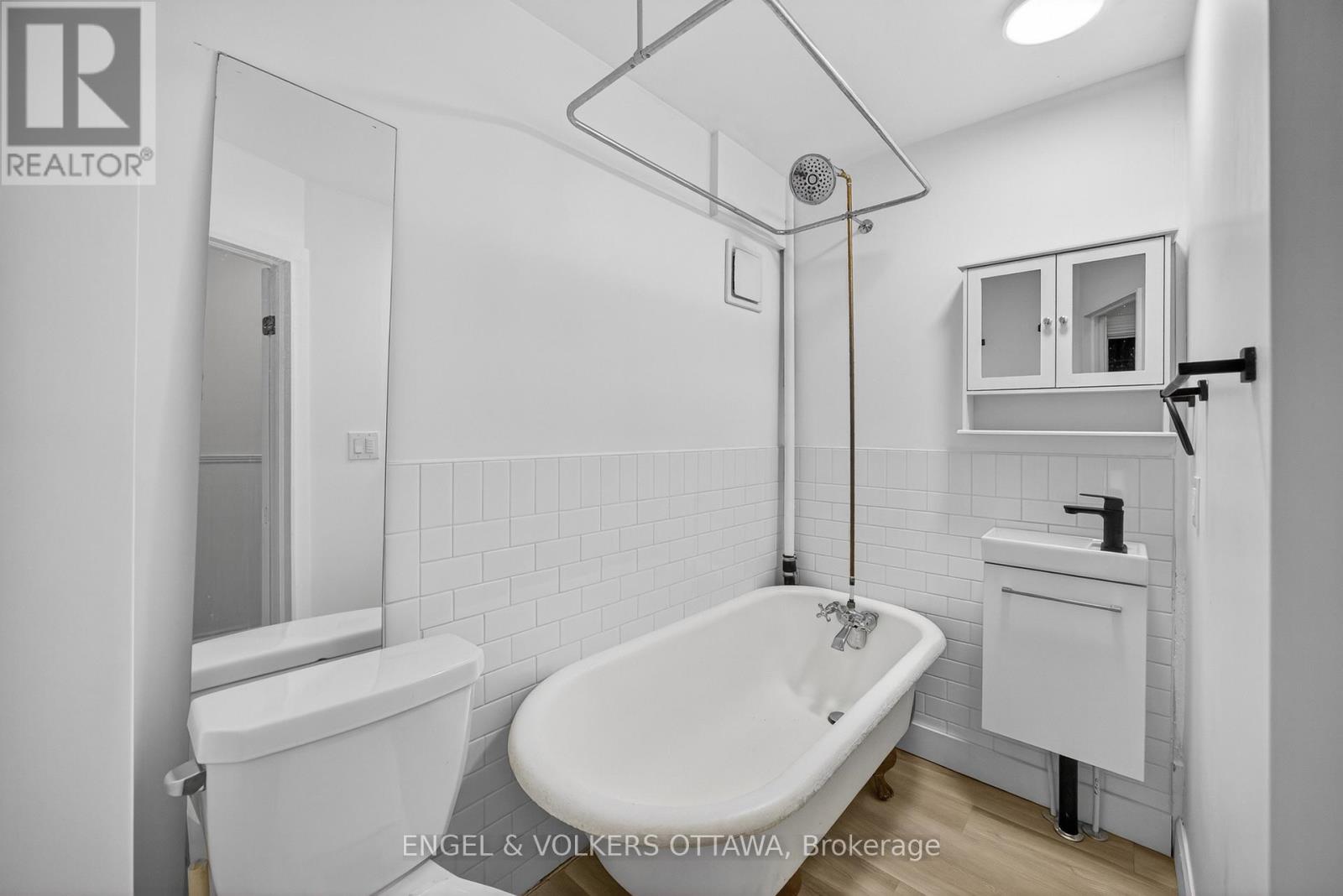 86 BRUYERE STREET — photo 27
