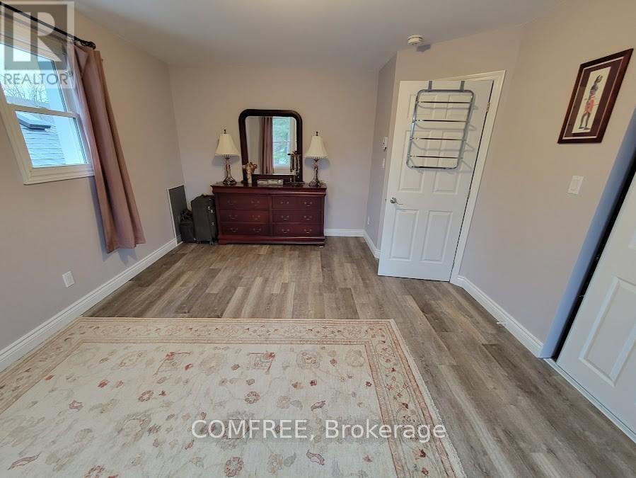 136 JOHN STREET - 22