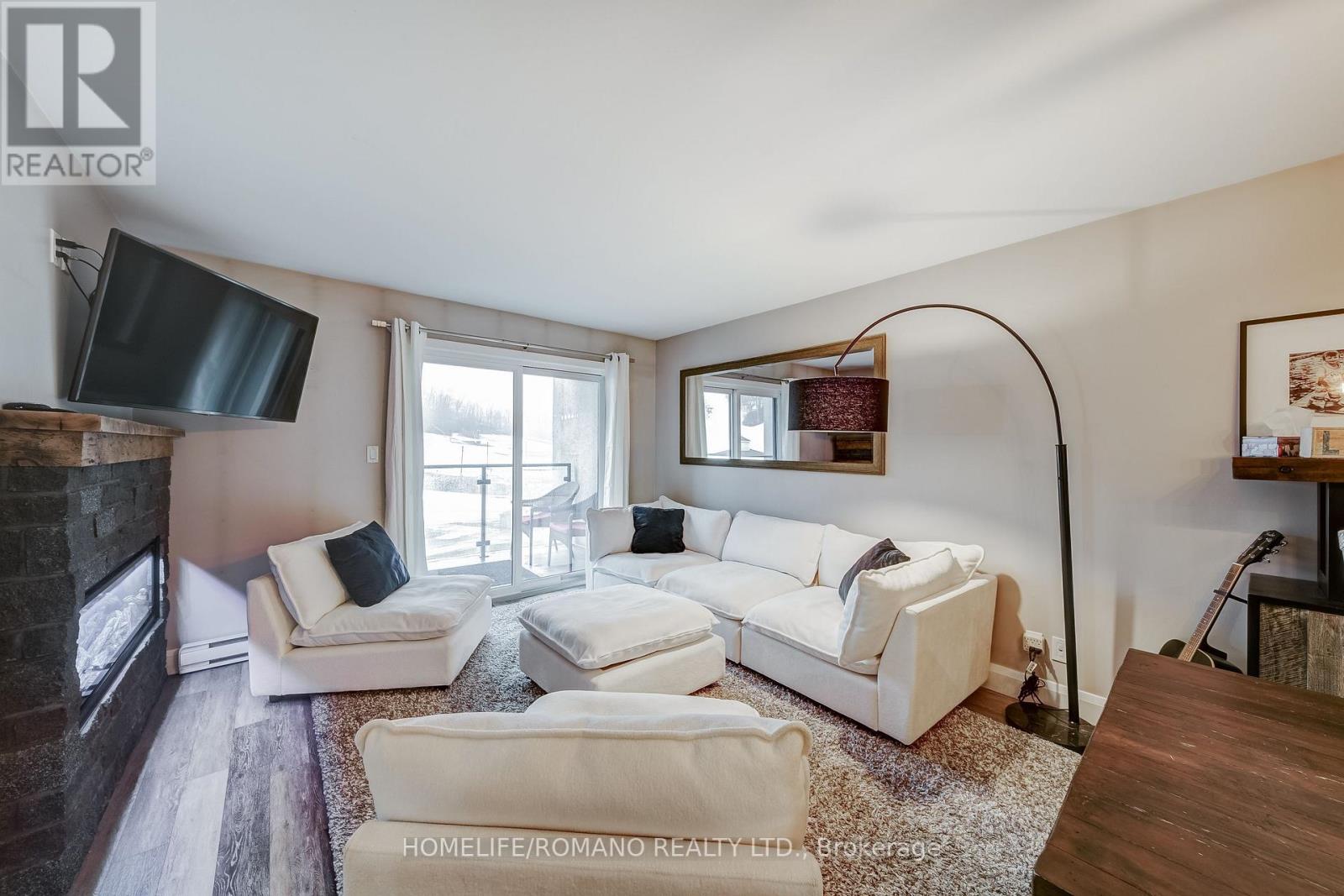 #305 80 HORSESHOE BOULEVARD - 13
