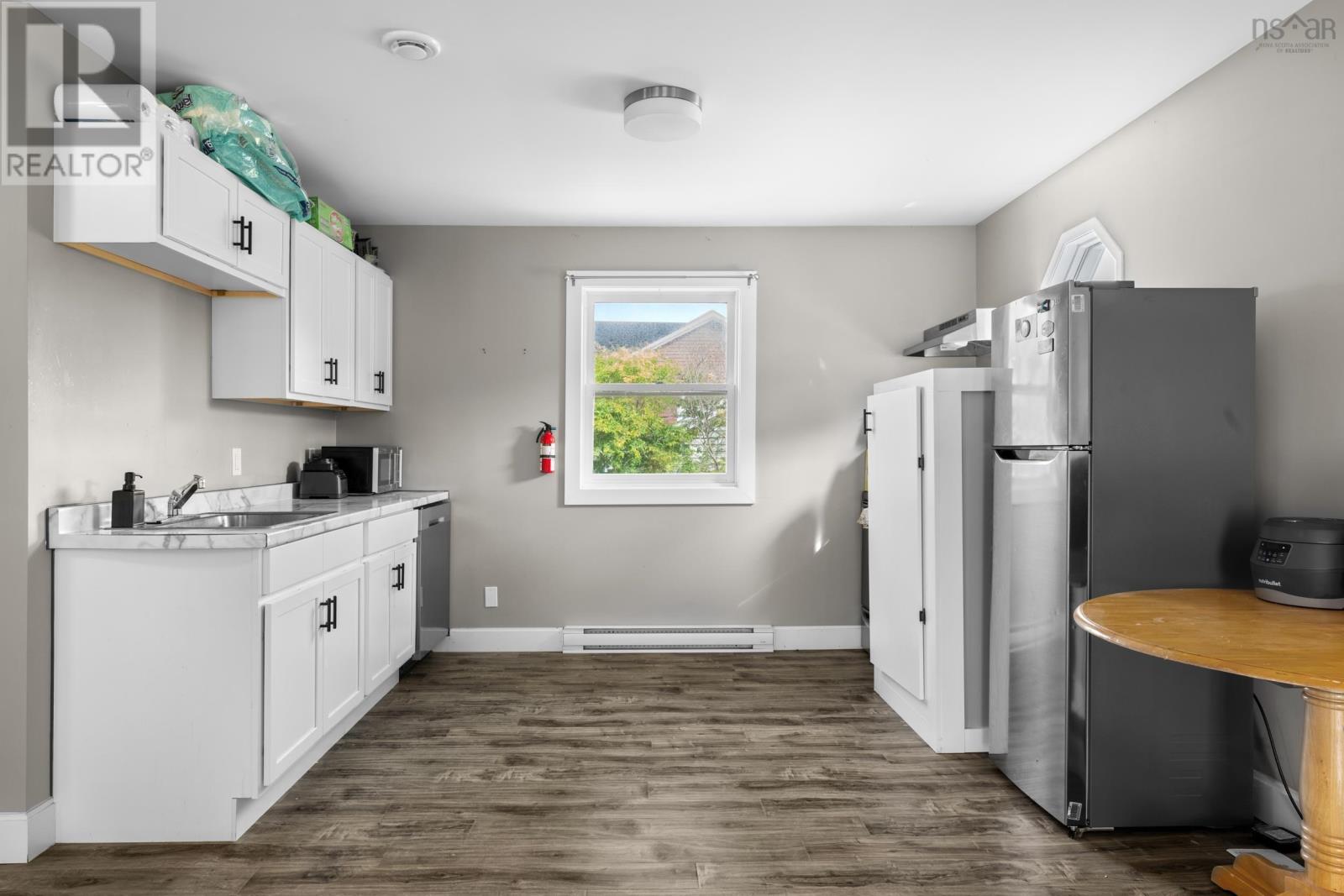 Property 35 of 50 of 2793 Connolly Street