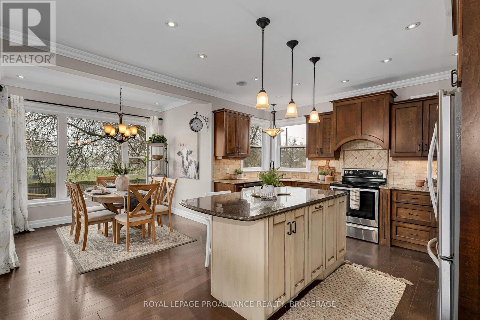 270 NORTH STREET, Gananoque, Ontario, K7G1M1 — Photo 11